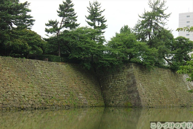 福井城の石垣