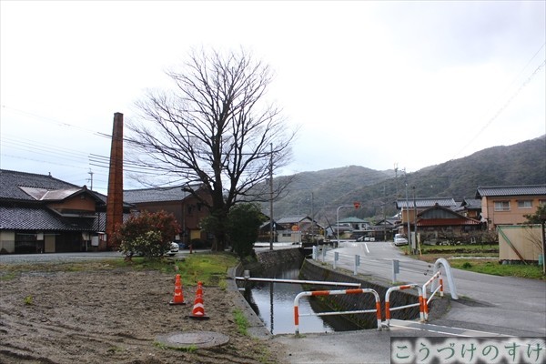 ハス川雲井