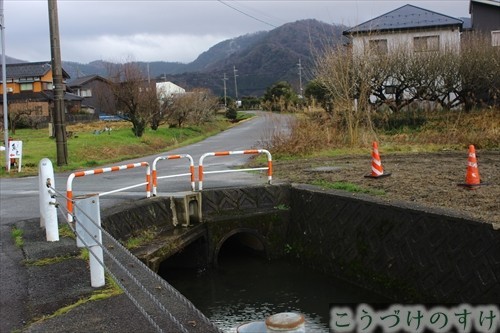 ハス川雲井