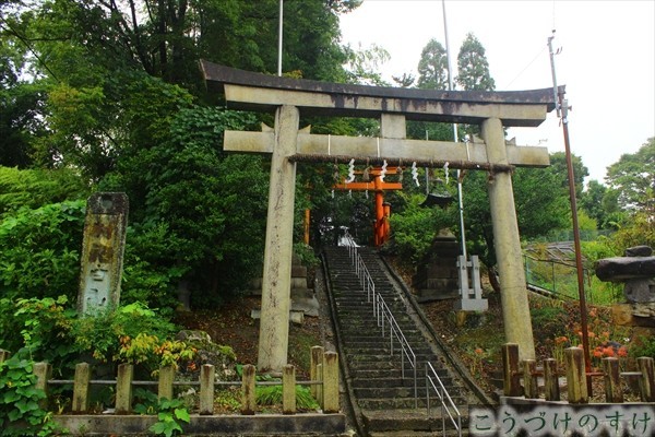 長泉寺白山神社